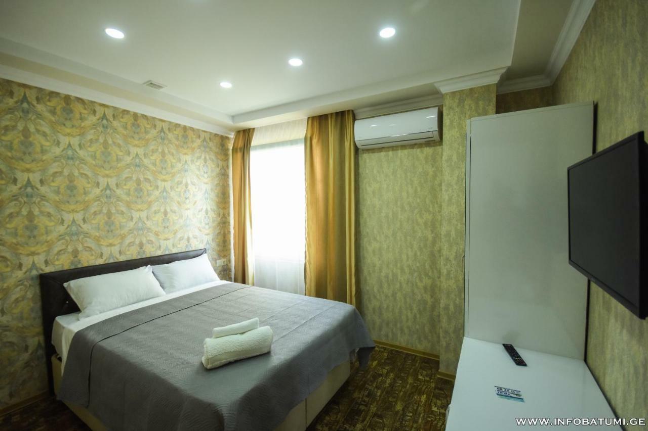 Union Hotel Batumi Exterior photo